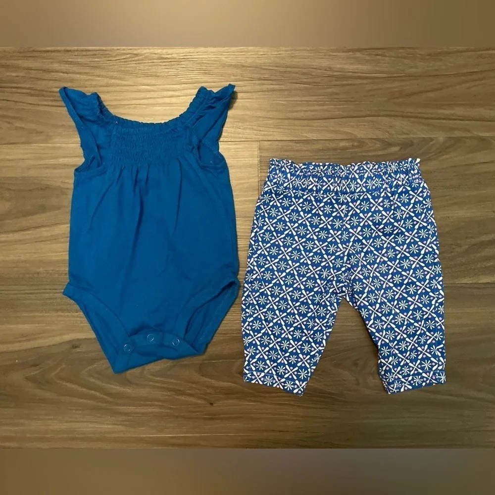 Carter's Blue and Pink Floral Baby Girl Outfit size 3M